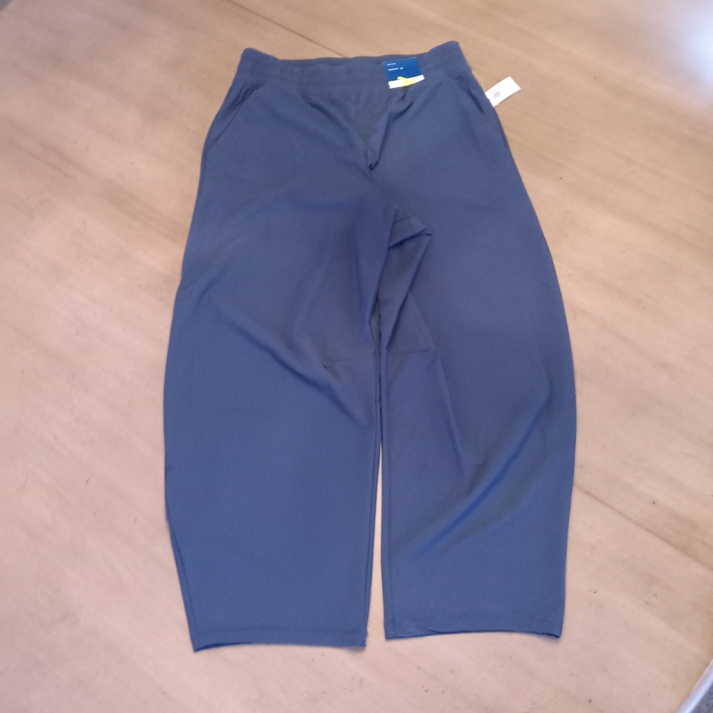 Women's Navy Wide-Leg Pants - Picture 8 of 9